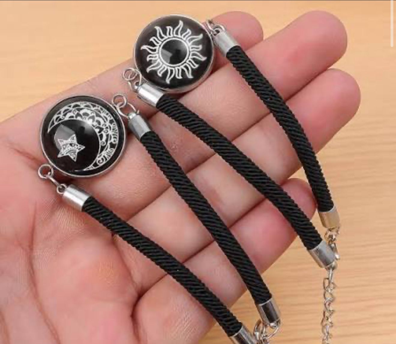 SUN AND MOON VIBRATING BRACELET